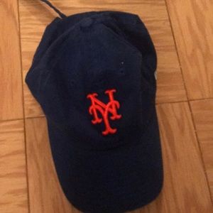 METS BASEBALL HAT WOMENS